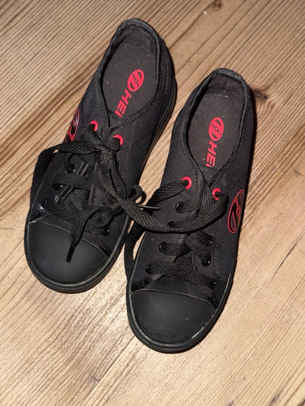 Heelys Black Canvas Lace-Up Sneakers with Red Accents